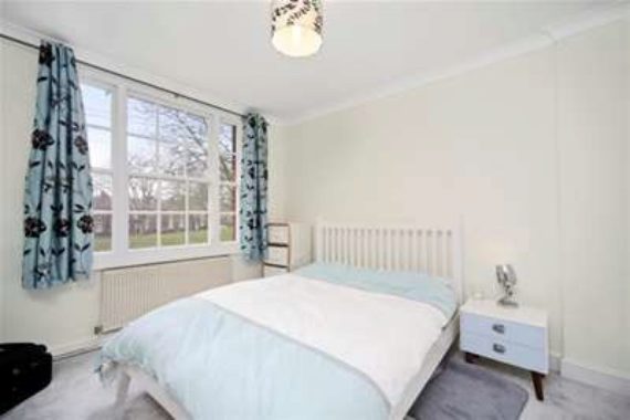 2 bedroom Property t...